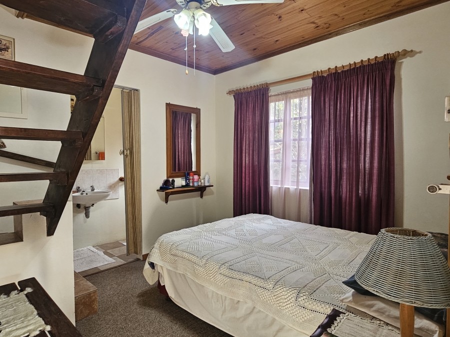 4 Bedroom Property for Sale in Wavecrest Eastern Cape